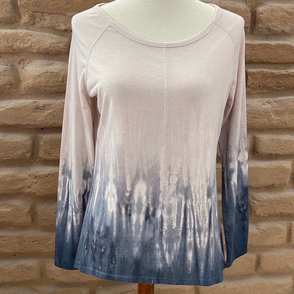 One World Long Sleeve Ombre Knit Top